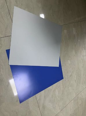 Placa CTP sem processo térmico negativo para economia de custos e benefícios ambientais