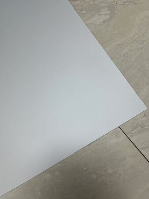 Impressão comercial Placa CTP sem processo 18 meses Período de validade Largura máxima da bobina de 1350 MM 22-25s Tempo de produção