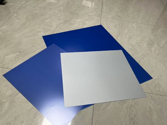 Chapa Térmica CTP Dupla Camada com Espessura de 0,15mm a 0,40mm, 350.000 Impressões Não Assada e Garantia de 24 Meses