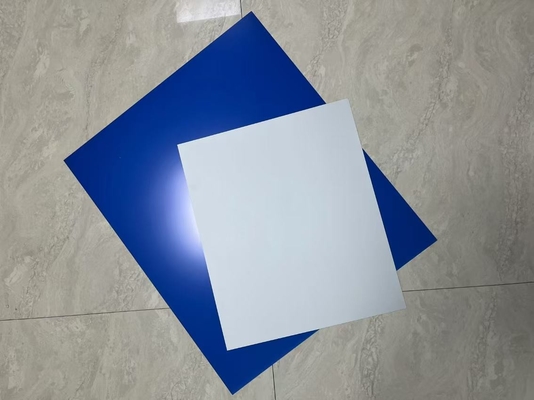 0Placa CTP térmica de.15 mm com tempo de desenvolvimento de 25 ± 5s e largura máxima da bobina de 1350 mm